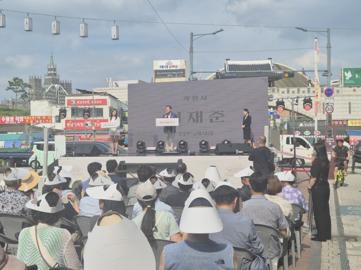 개회사를 전하는 이재준 수원특례시장