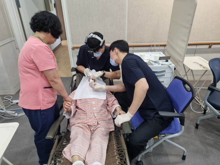 찾아가는 치과진료 실시