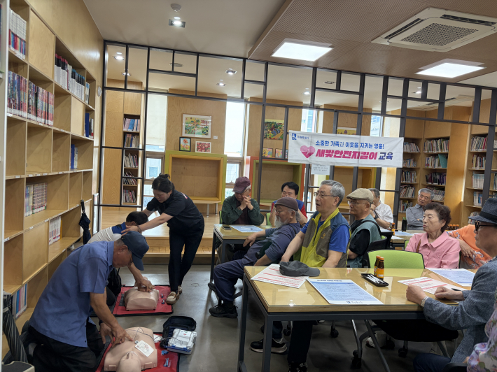 권선구, 경로당 찾아가는 응급안전교육 및 보조금 정산교육 진행