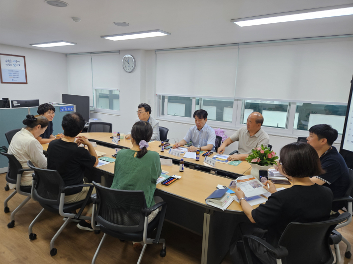 영통2동 단체장협의회 8월 월례회의