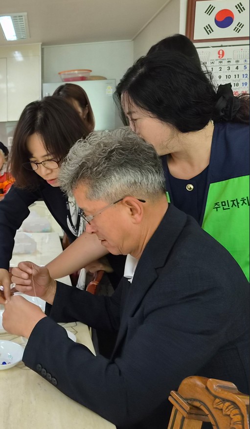 호매실동 주민자치회 최재근 회장 참여모습