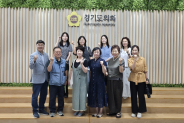조원2동 단체장과 직원들이 경기도의회를 방문했다.