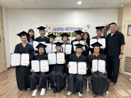 찾아가는 이동형복지관 디지털 교육 수료식 사진