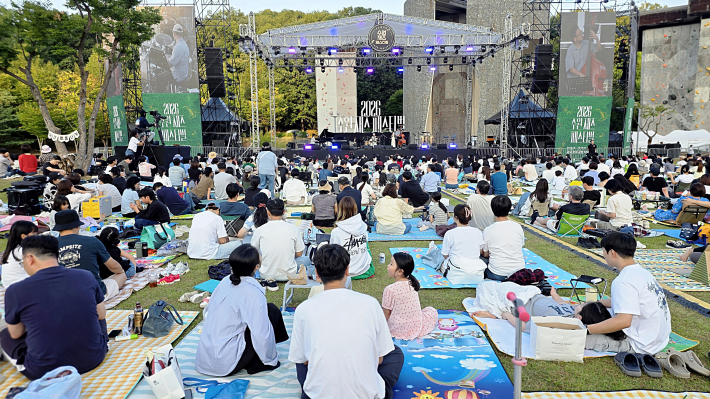 19일 수원재즈페스티벌은 문미향퀄텟을 시작으로 무대가 꾸며졌다.