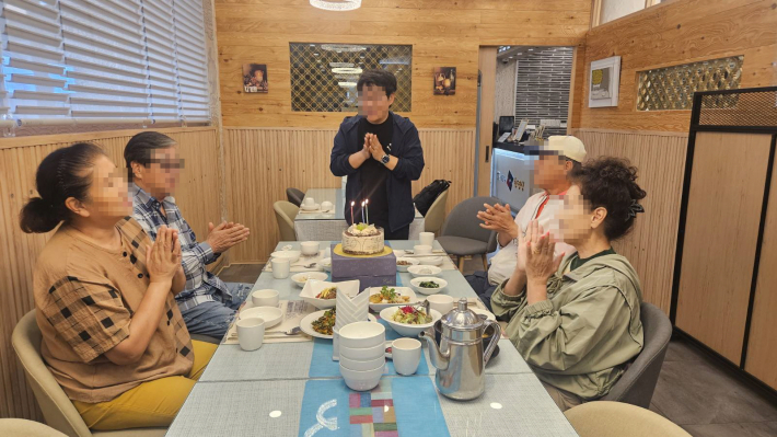 이교수한정식과 함께하는 화서1동 10월 어르신 사랑의 생신상 추진