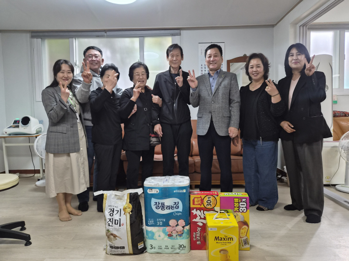 경로당 물품 전달