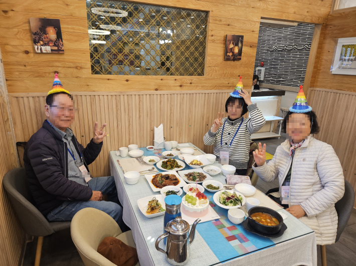 2026년 10월 매교동 지사협-이교수한정식, 세상에 하나뿐인 생신상 사업 추진