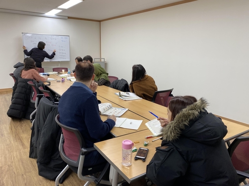 수원시 외국인대상 한국어교실 온라인 강의로 전환