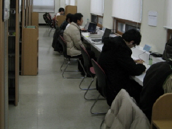 카페처럼 편한 도서관_1