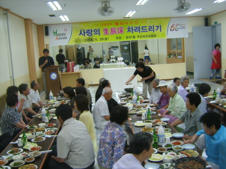 오늘만큼은 외롭지 않다_1