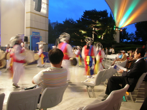 새로운 공연문화를 느끼게 해준 수원여름음악축제_1