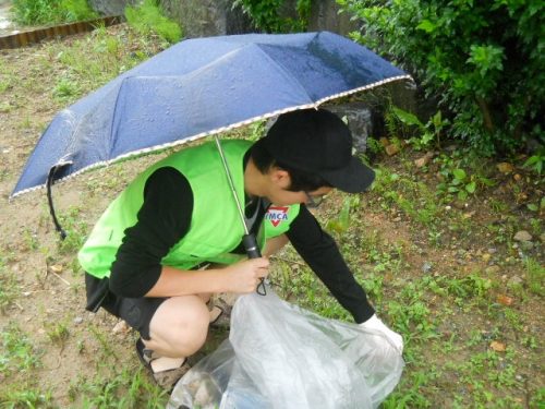 청소년들이 함께하는 수원천 정화_1
