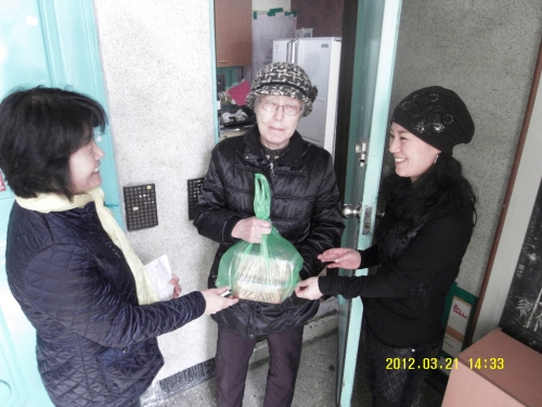 팔달구 여성자원봉사회 반찬나눔 사랑실천_2
