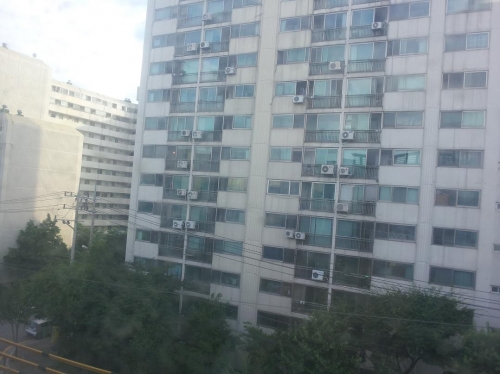 난수표처럼 어려운 영어로 된 아파트 이름_1