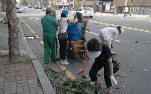 태풍 대비 권선2동 통장협의회 일제대청소 실시_1