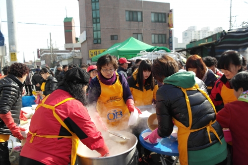 대보름 축제 진수 보여준 고색동 줄다리기_3