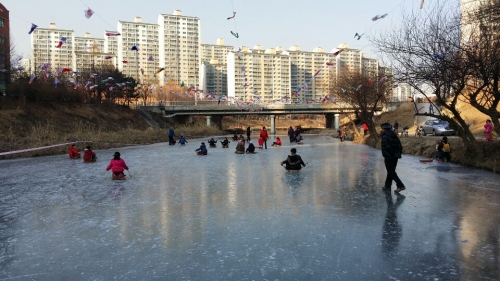 난 썰매타러 서호천으로 간다_1