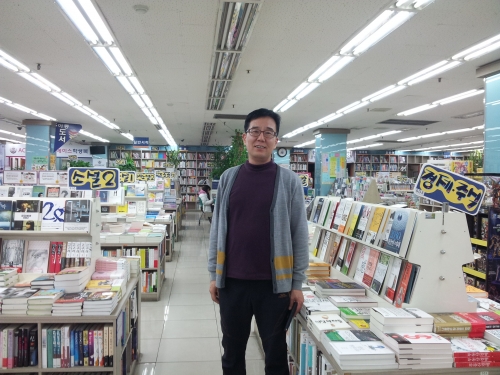 인구 120만 수원에 서점이 겨우 5곳? _4