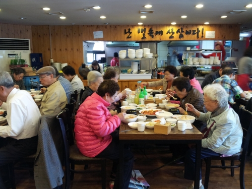 음식으로 나눔을 실천하는 망포동 좋은식당_1