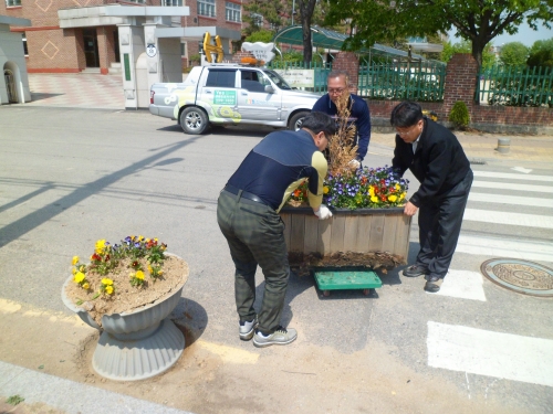 권선구 생활불편제로팀 민원불편 즉시 처리 큰 호응_1