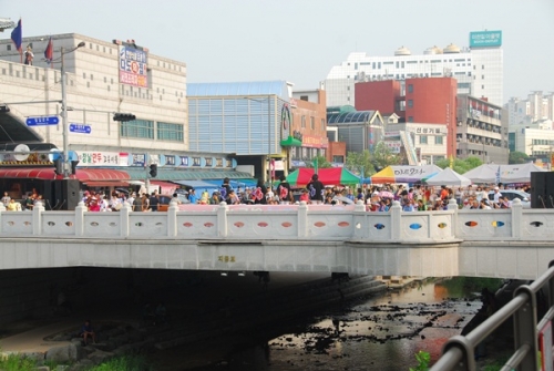 지동교에 ‘KBS-TV 6시 내 고향’이 온단다_1