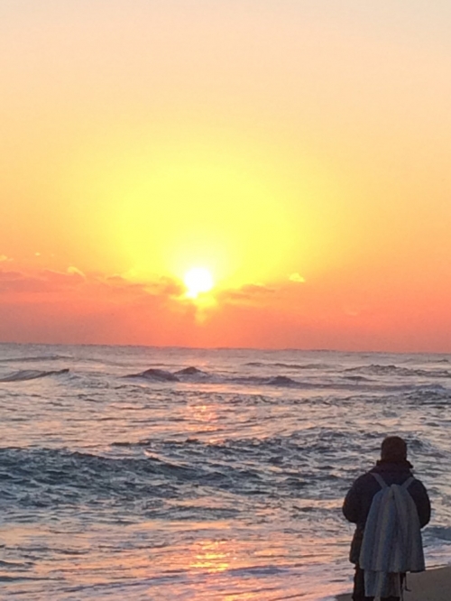 중년의 아버지들이 아르바이트 현장에_1