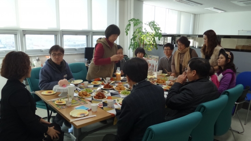 수평적 의사결정을 돕는 모더레이터, 코코코로 협업하다_1