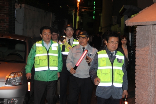 수원시, 안전도시 조성 위한 ‘달빛 구도심 산책’ 첫발_1