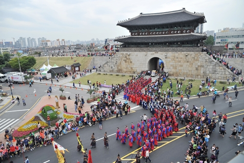 '정조대왕 능행차' 언제 복원되었는지 아시나요?_1