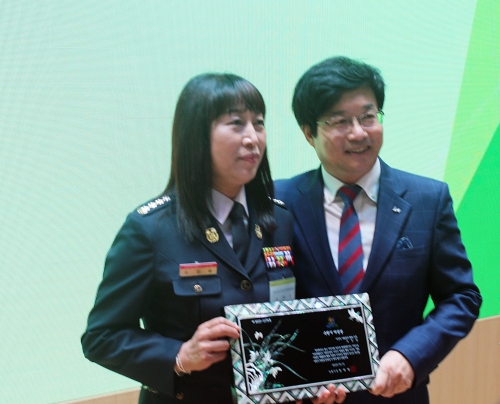 수원소방서 의용소방대 여성연합대장 수원시 여성상 수상_1