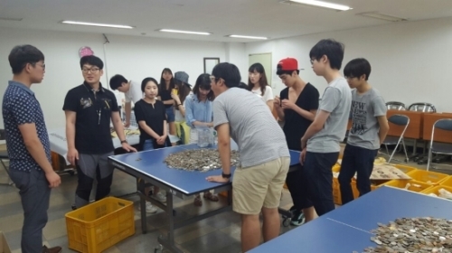 쟁이들봉사단과 KT&G 상사univ 대학생봉사단, 사랑의 봉사활동_1