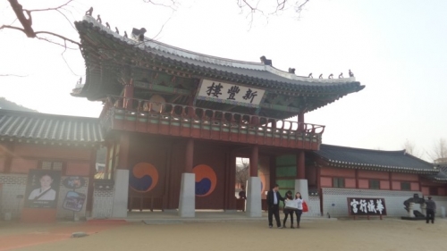 홍상수 감독의 '지금은 맞고 그때는 틀리다' _2