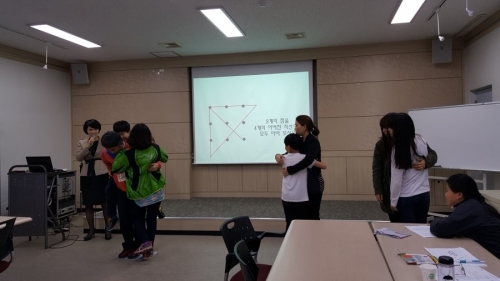 올해도 마술 재능 봉사 하려고 왔어요_1