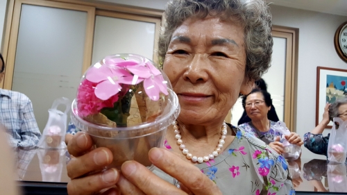 권선구 실버의 건강은 원예치료가 책임진다_3