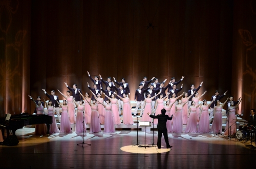 '세계 정상의 하모니 그리고 최고의 합창음악’을 지향하는 수원시립합창단이 내달 11일 [Cinema Fantasia Ⅱ]를 통해 영화, 뮤지컬에서 브라운관 속 드라마 OST까지 다채로운 음악을 선보일 계획이다.
