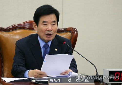 '선거법 위반' 기소 김진표 의원측, 법정서 혐의 부인_1