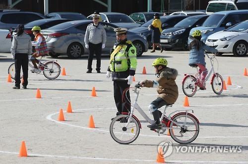 최근 5년 자전거 교통사고 127%↑…시군도로 사고 많아_1
