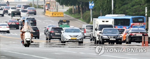 경기 27개 시·군 폭염특보 해제…연천은 호우주의보_1