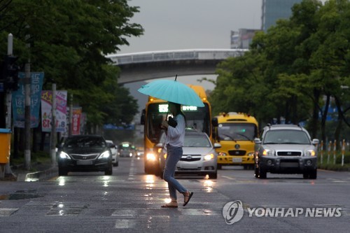 가늘어진 빗줄기…경기도내 호우특보 모두 해제_1